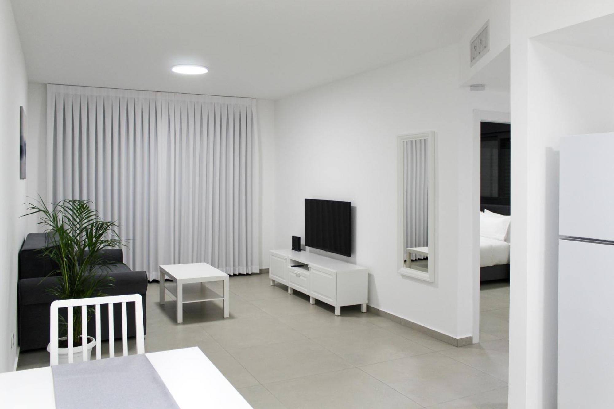 Luxury Family #44 By Hashdera *